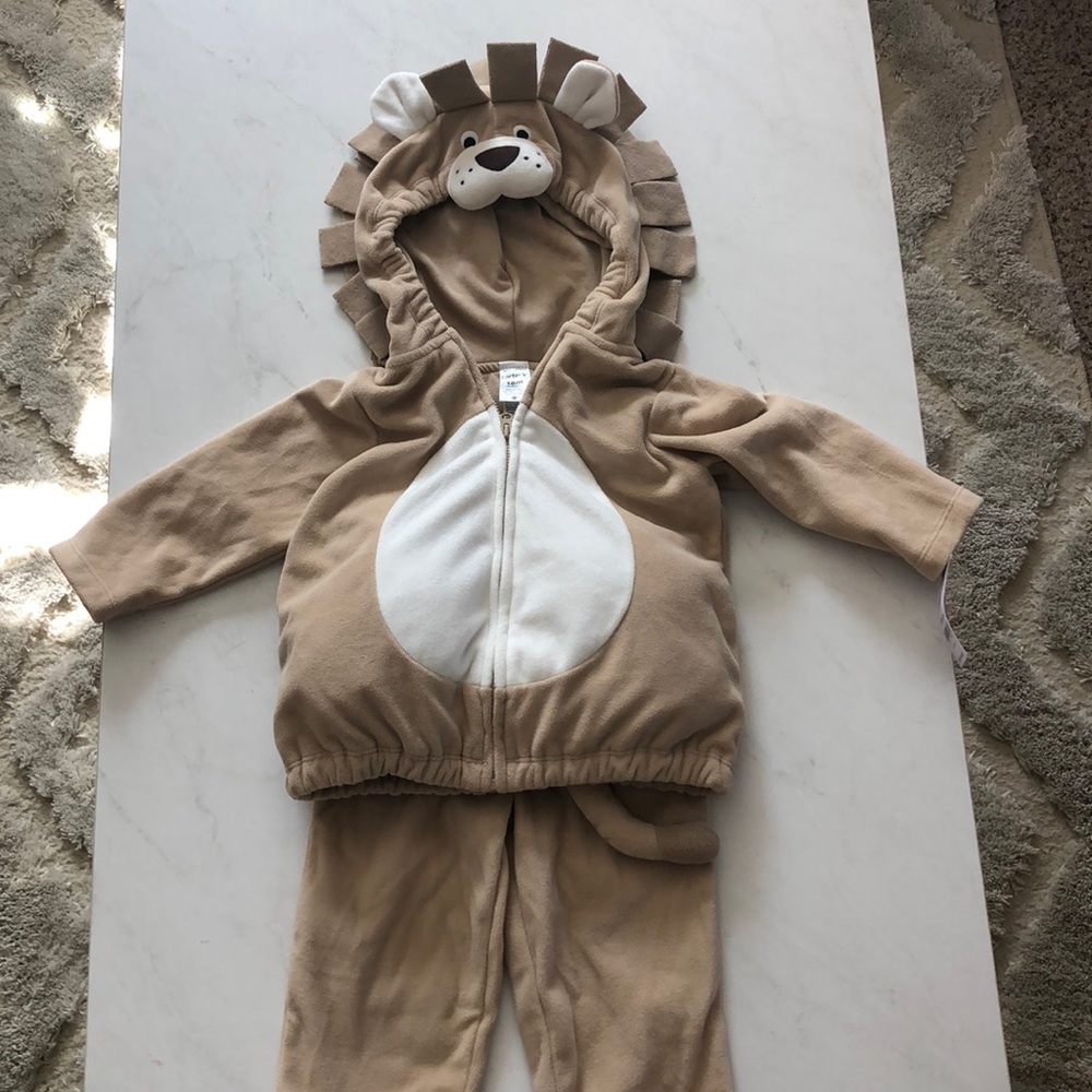 Carter’s baby lion costume
